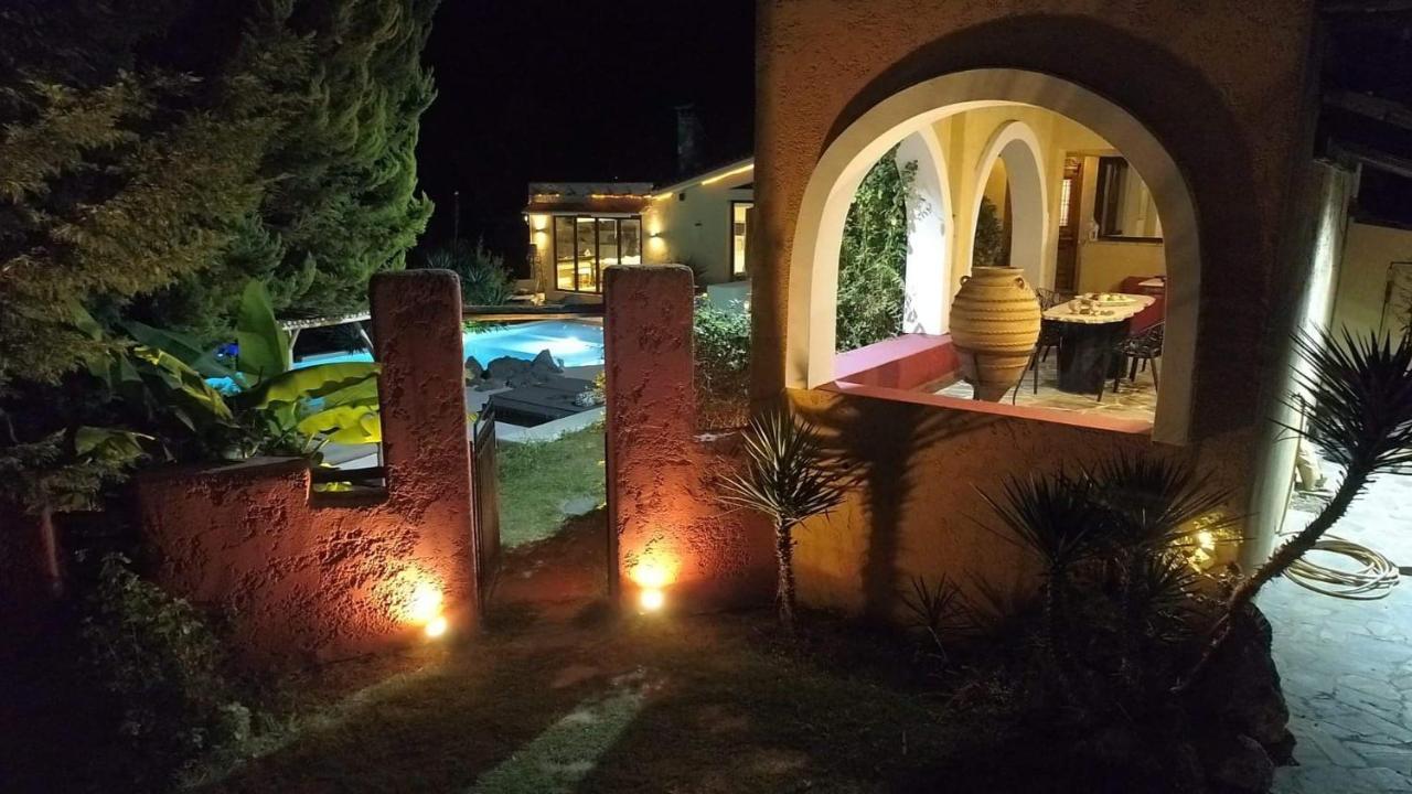 Villa Hacienda Private Pool And Jacuzzi Paralia Katerinis Exterior photo