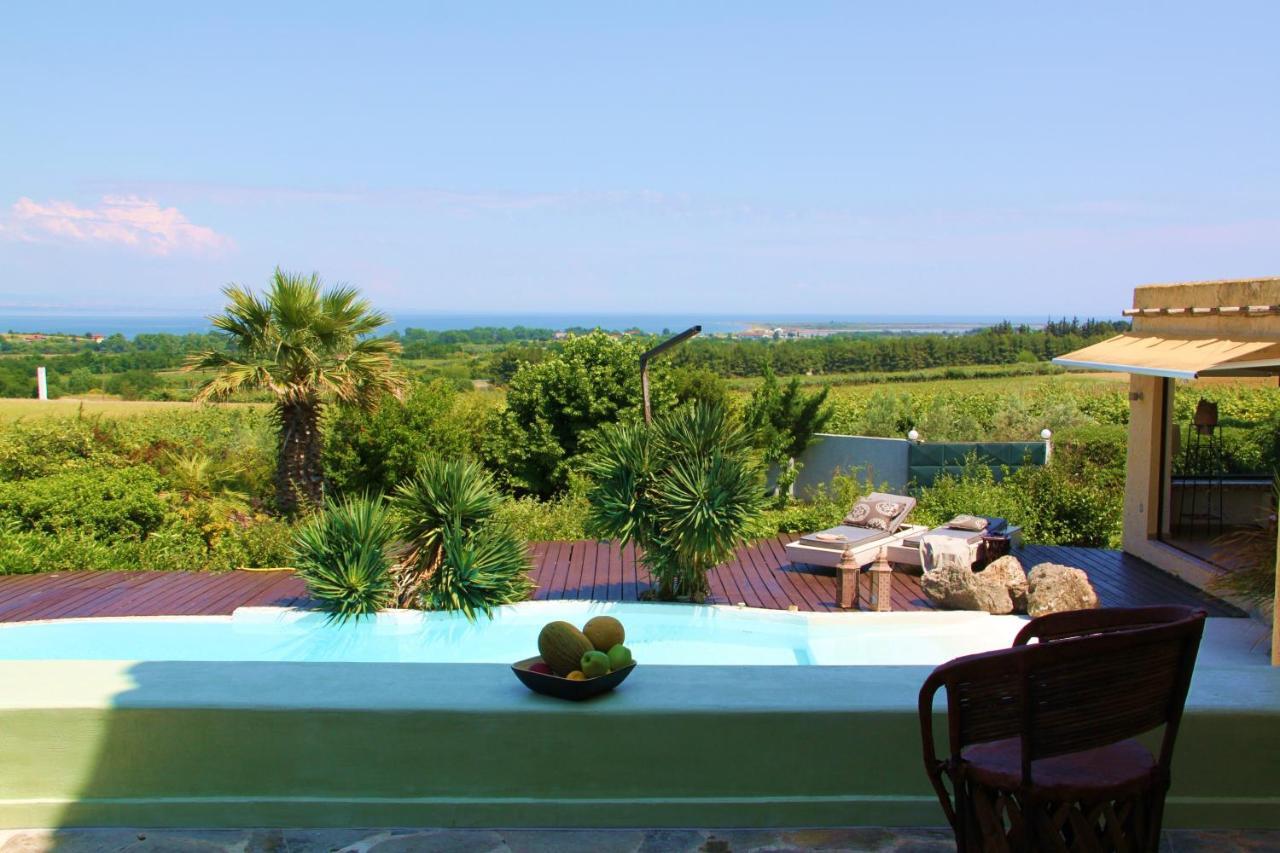 Villa Hacienda Private Pool And Jacuzzi Paralia Katerinis Exterior photo